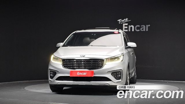 Kia Canival 2019 — photo 3