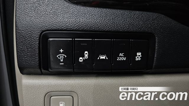 Kia Canival 2019 — photo 13