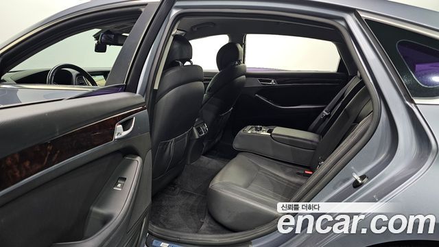 Hyundai Genesis 2016 — photo 11