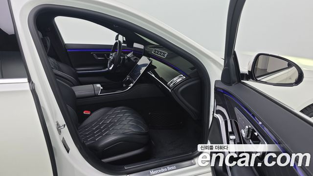Mercedes-Benz S-Class 2022 — photo 16