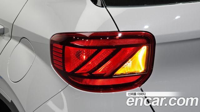 Hyundai Venue 2024 — photo 9