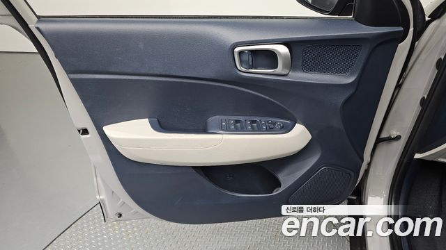 Hyundai Venue 2024 — photo 14