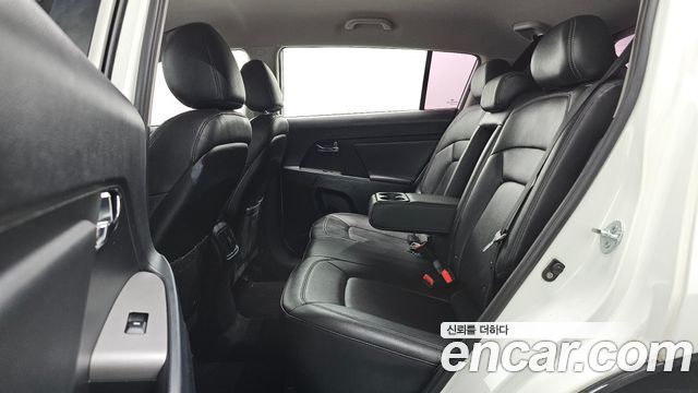 Kia Sportage 2014 — photo 11