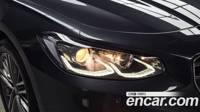 Hyundai Grandeur 2018 — photo 8