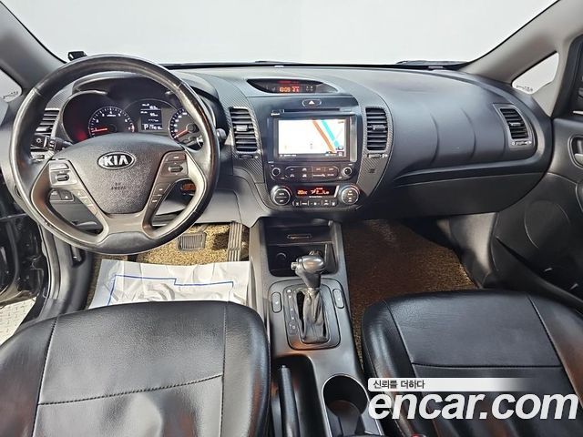 Kia K3 2013 — photo 5