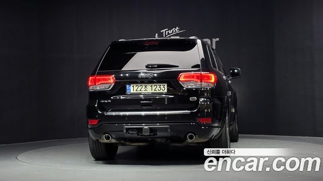 Jeep Cherokee 2021 — photo 4