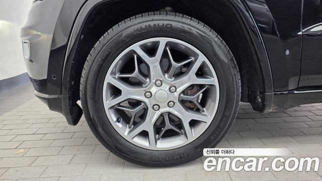 Jeep Cherokee 2021 — photo 5