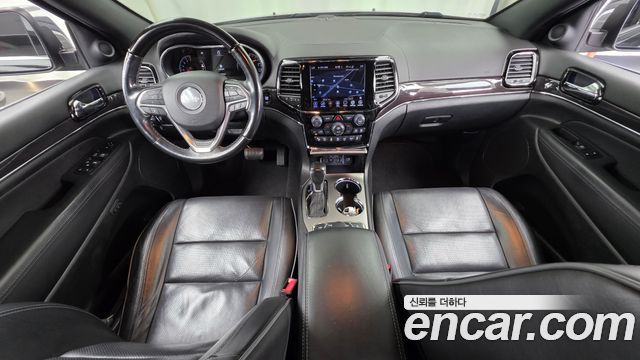 Jeep Cherokee 2021 — photo 10