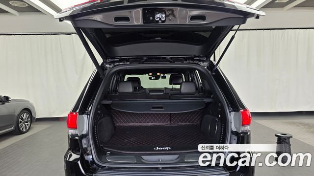 Jeep Cherokee 2021 — photo 26