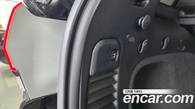 Jeep Cherokee 2021 — photo 34