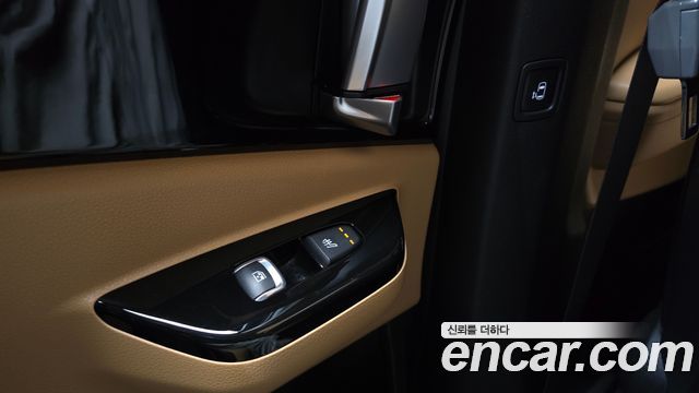 Kia Canival 2022 — photo 19