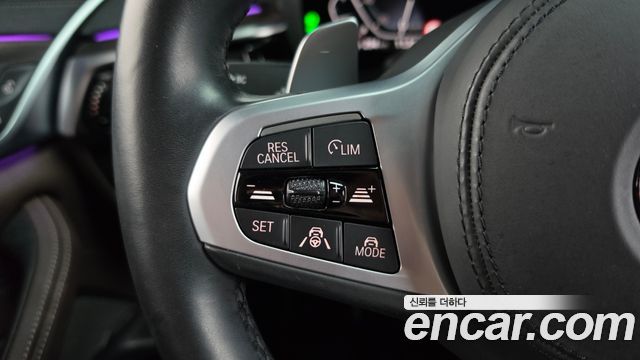 BMW 5-Series 2021 — photo 23