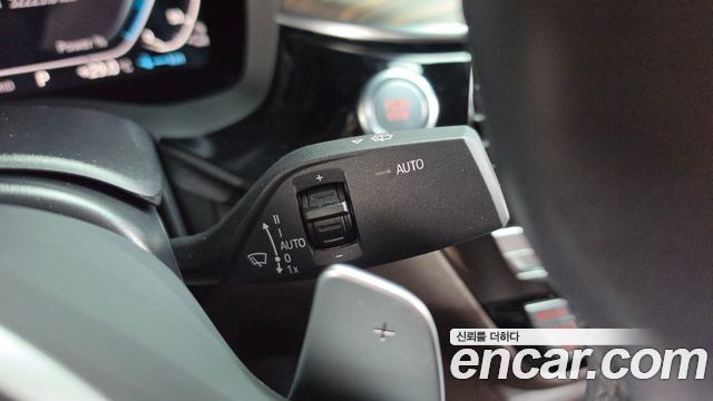 BMW 5-Series 2021 — photo 40