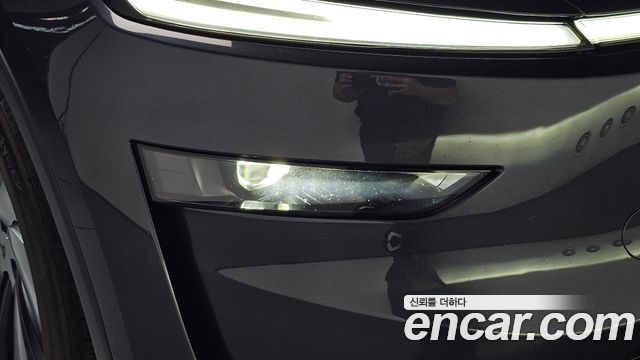 Tesla Model Y 2026 — photo 8