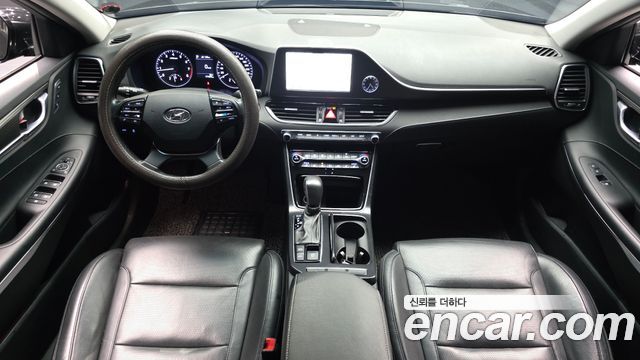Hyundai Grandeur 2018 — photo 10