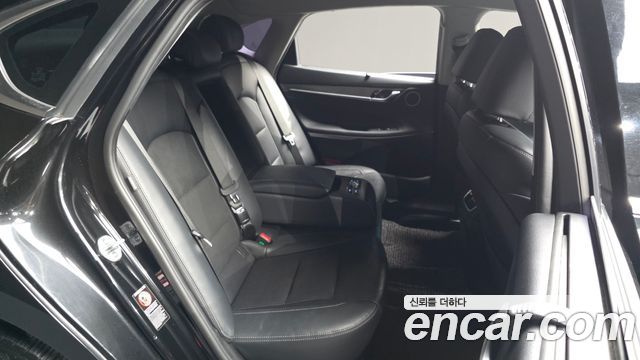Hyundai Grandeur 2018 — photo 17