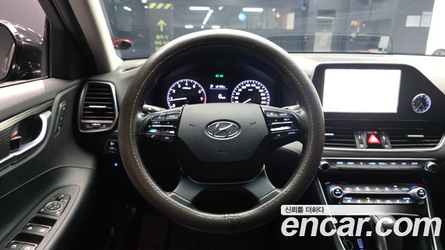 Hyundai Grandeur 2018 — photo 19