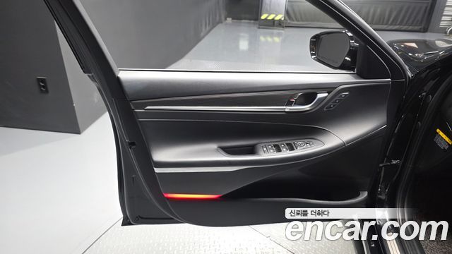 Hyundai Grandeur 2018 — photo 14