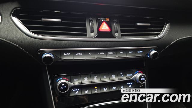 Hyundai Grandeur 2018 — photo 28
