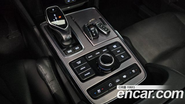 Hyundai Equus 2015 — photo 12