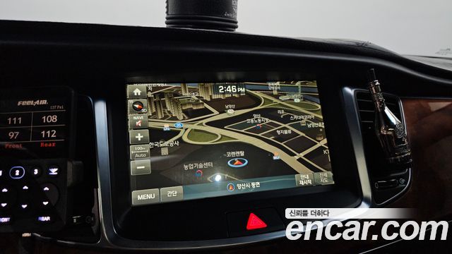 Hyundai Equus 2015 — photo 20