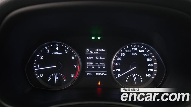 Hyundai i30 2018 — photo 11