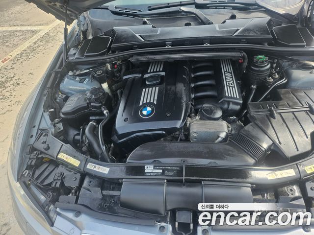 BMW 3-Series 2008 — photo 9