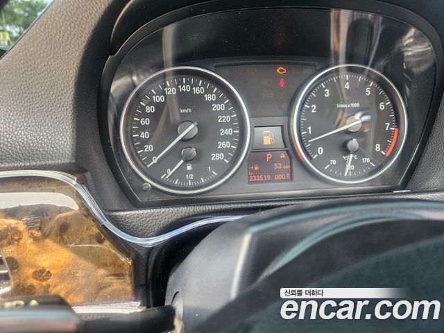 BMW 3-Series 2008 — photo 11