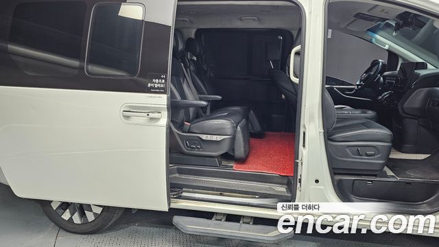 Hyundai Staria 2024 — photo 18