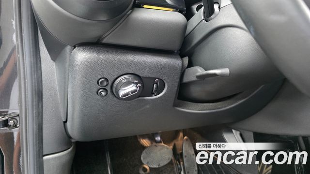 Mini Cooper 2023 — photo 22