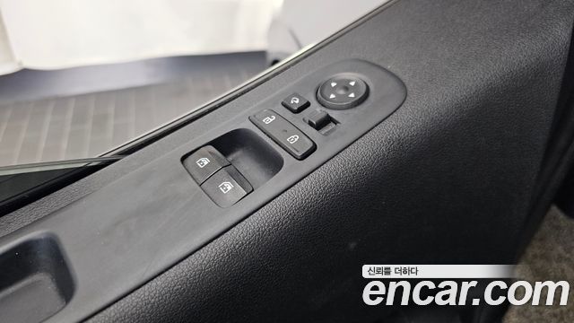 Hyundai Staria 2022 — photo 29