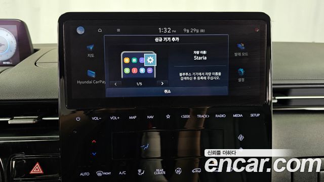 Hyundai Staria 2022 — photo 33