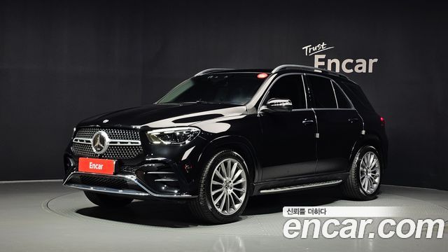 Mercedes-Benz GLE-Class 2023 — photo 1