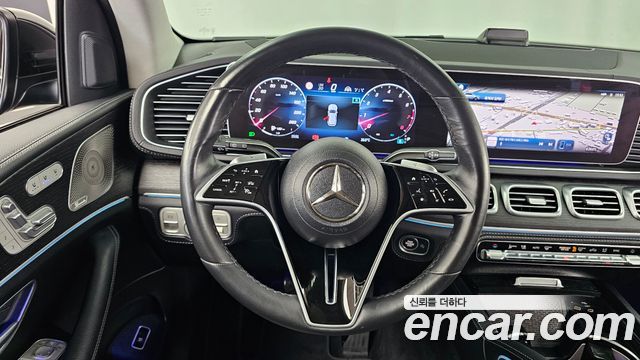 Mercedes-Benz GLE-Class 2023 — photo 19