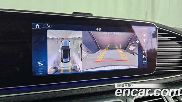 Mercedes-Benz GLE-Class 2023 — photo 20
