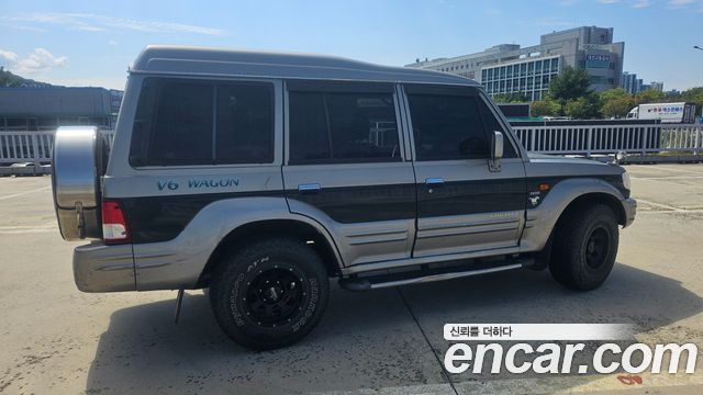 Hyundai Galloper 1998 — photo 7