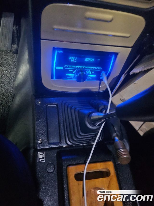 Hyundai Galloper 1998 — photo 18