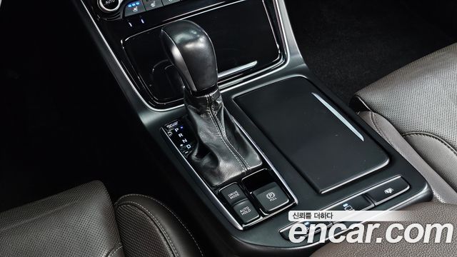 Hyundai Grandeur 2018 — photo 9