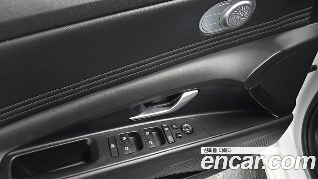 Hyundai AVANTE 2023 — photo 23