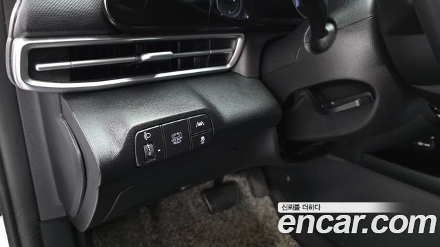 Hyundai AVANTE 2023 — photo 24