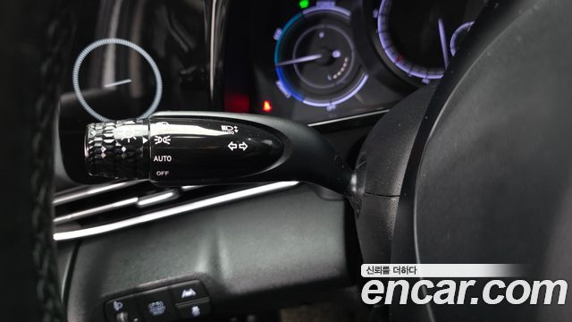 Hyundai AVANTE 2023 — photo 31