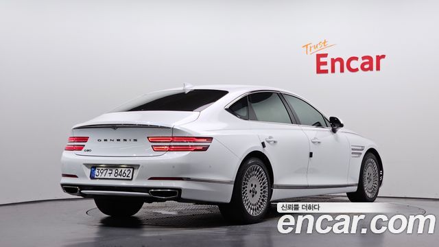 Genesis G80 2022 — photo 2