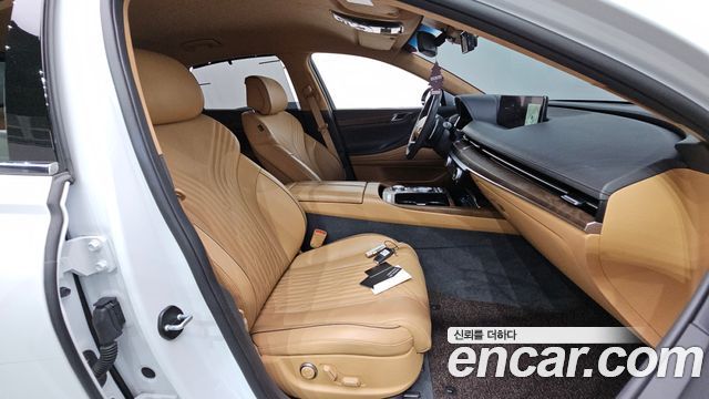 Genesis G80 2022 — photo 18