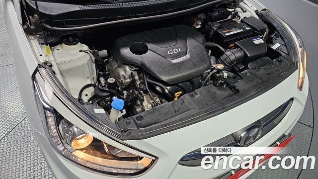 Hyundai Accent 2015 — photo 6