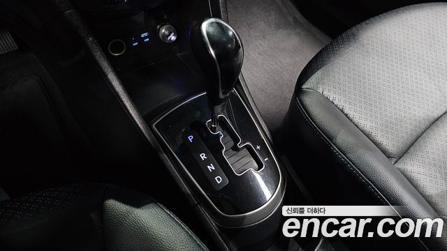Hyundai Accent 2015 — photo 11