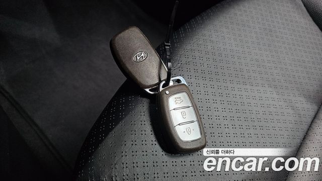Hyundai Accent 2015 — photo 27
