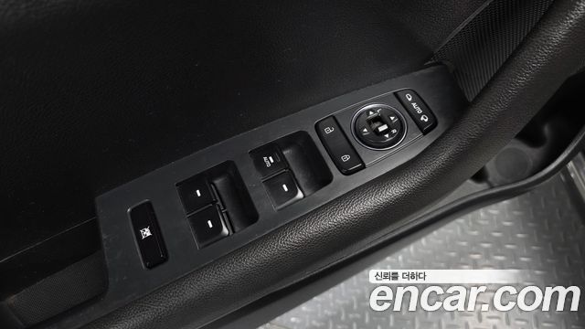 Hyundai Sonata 2016 — photo 25