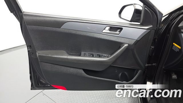 Hyundai Sonata 2016 — photo 14