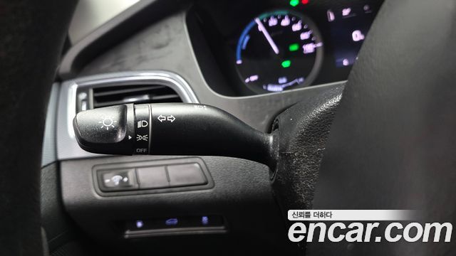 Hyundai Sonata 2016 — photo 27