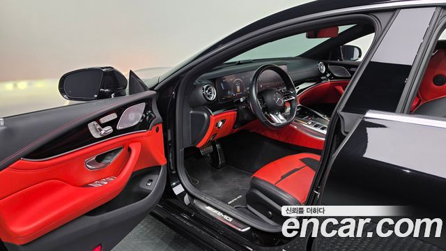 Mercedes-Benz AMG GT 2022 — photo 13